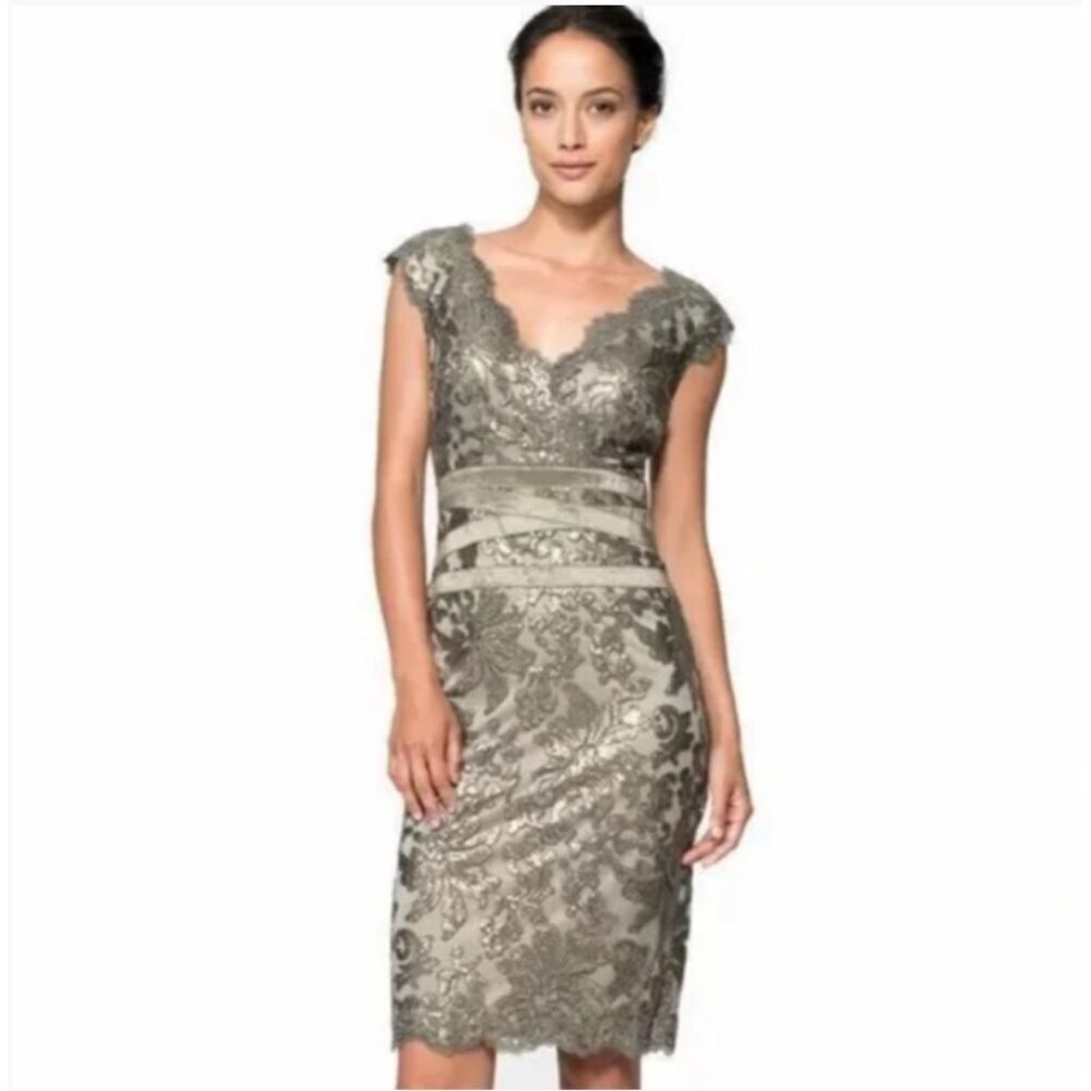 Tadashi Shoji Smoke Lace Sequin Scalloped Sheath Cocktail Dress Size 4
